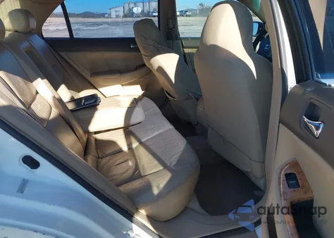 2004 Honda Accord 2.4 Ex from USA, damaged, VIN 1HGCM56714A096841